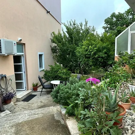 Nature Apartment *